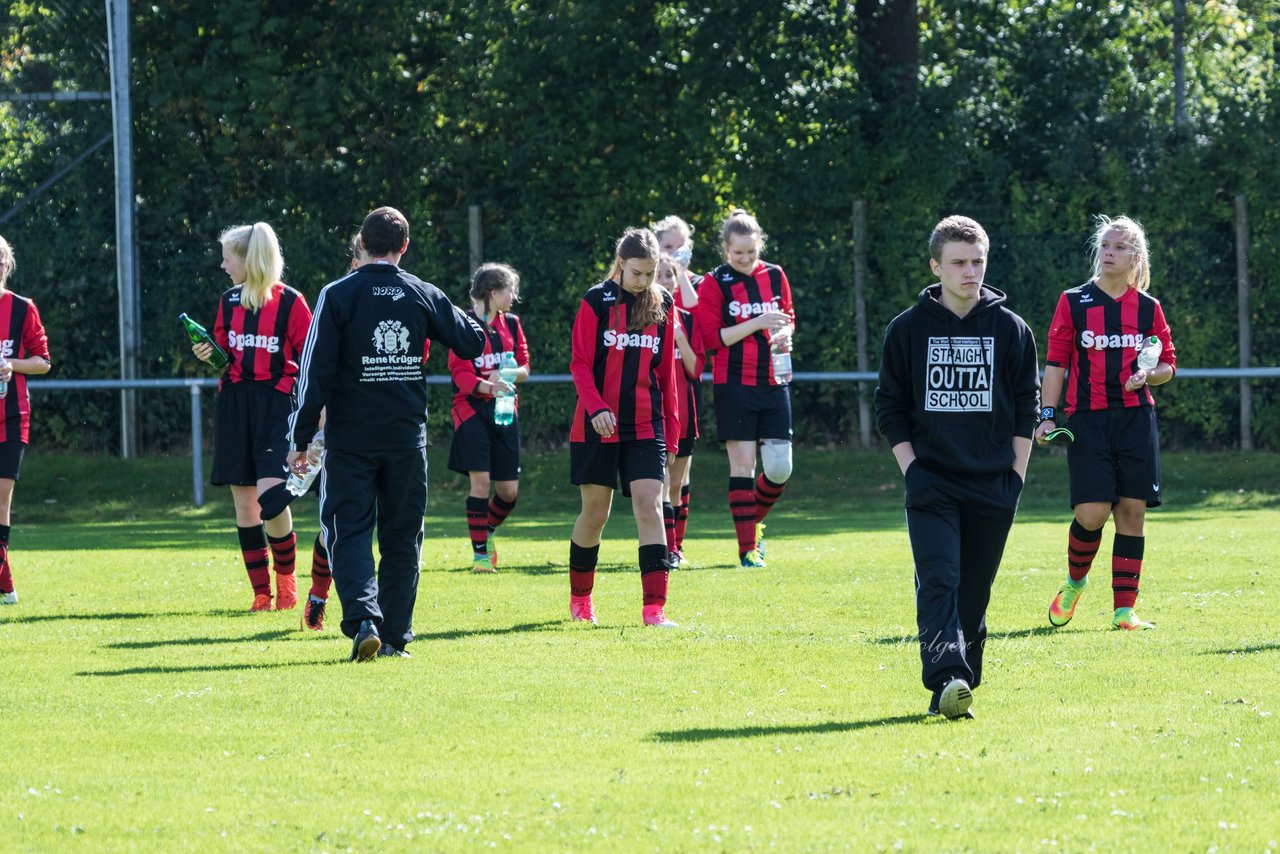 Bild 253 - B-Juniorinnen SVHU - Weststeinburg : Ergebnis: 15:0